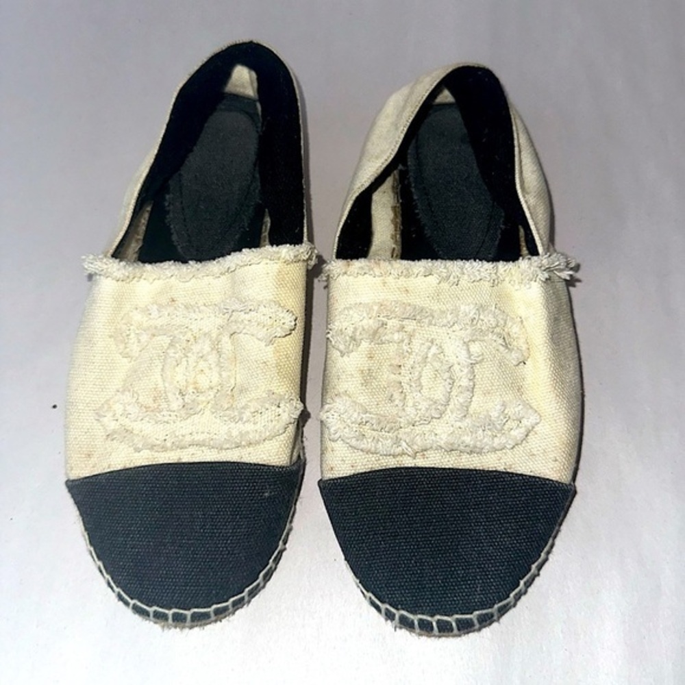 Used channel‎ tan CLOTH ESPADRILLES size 8